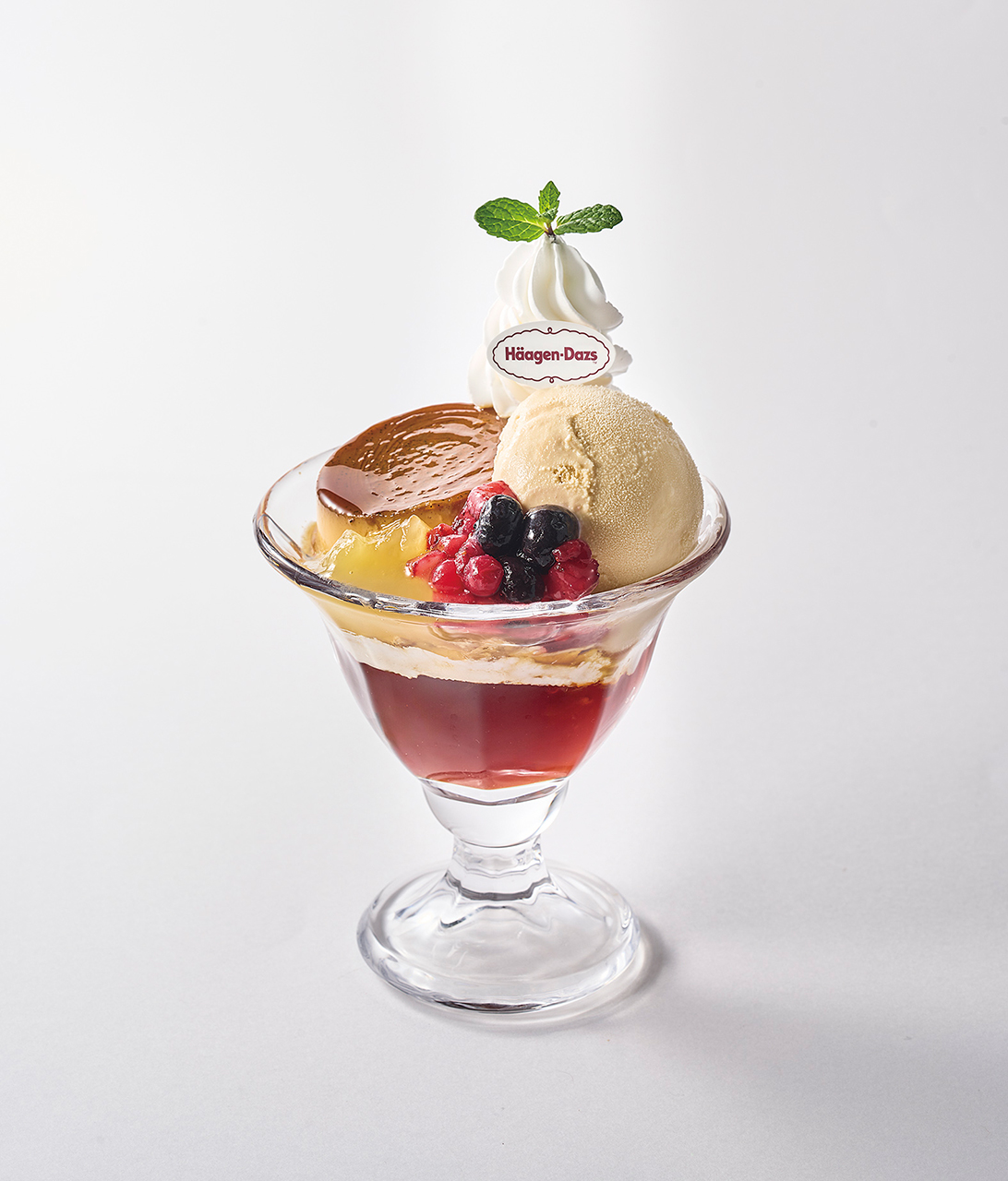 ハーゲンダッツと自家製プリンのジョナサンデー