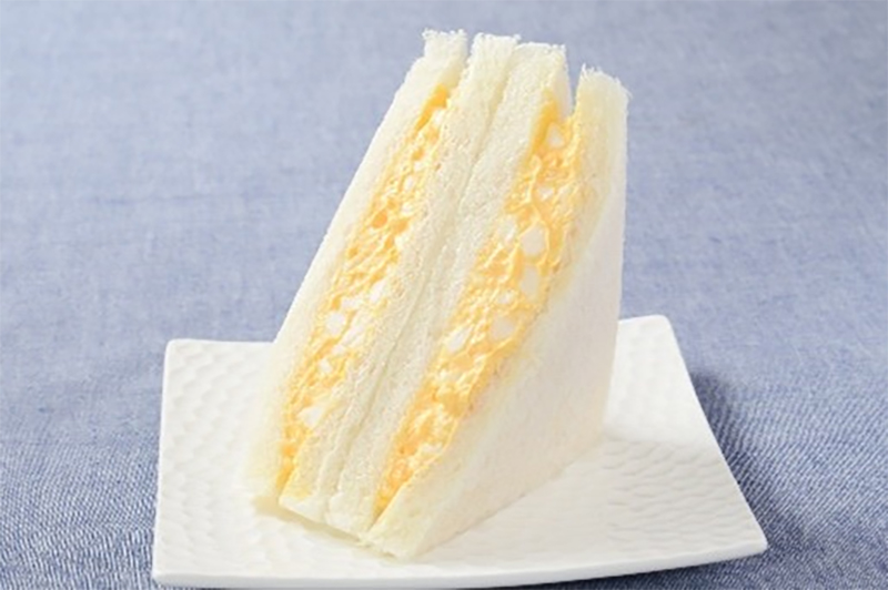 ローソン「たまごサンド」を具材増量＆値下げ