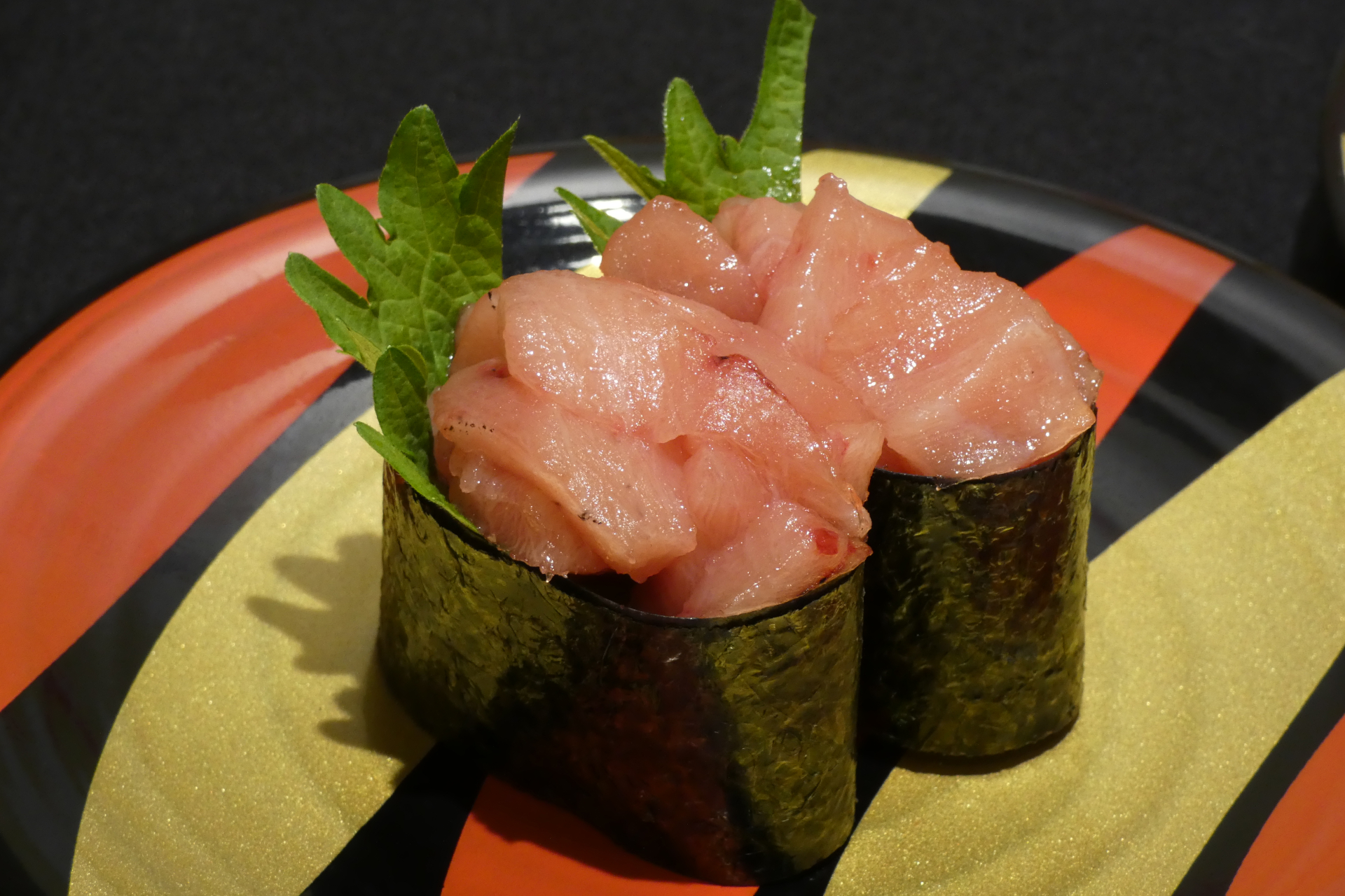 本鮪中とろ物軍艦