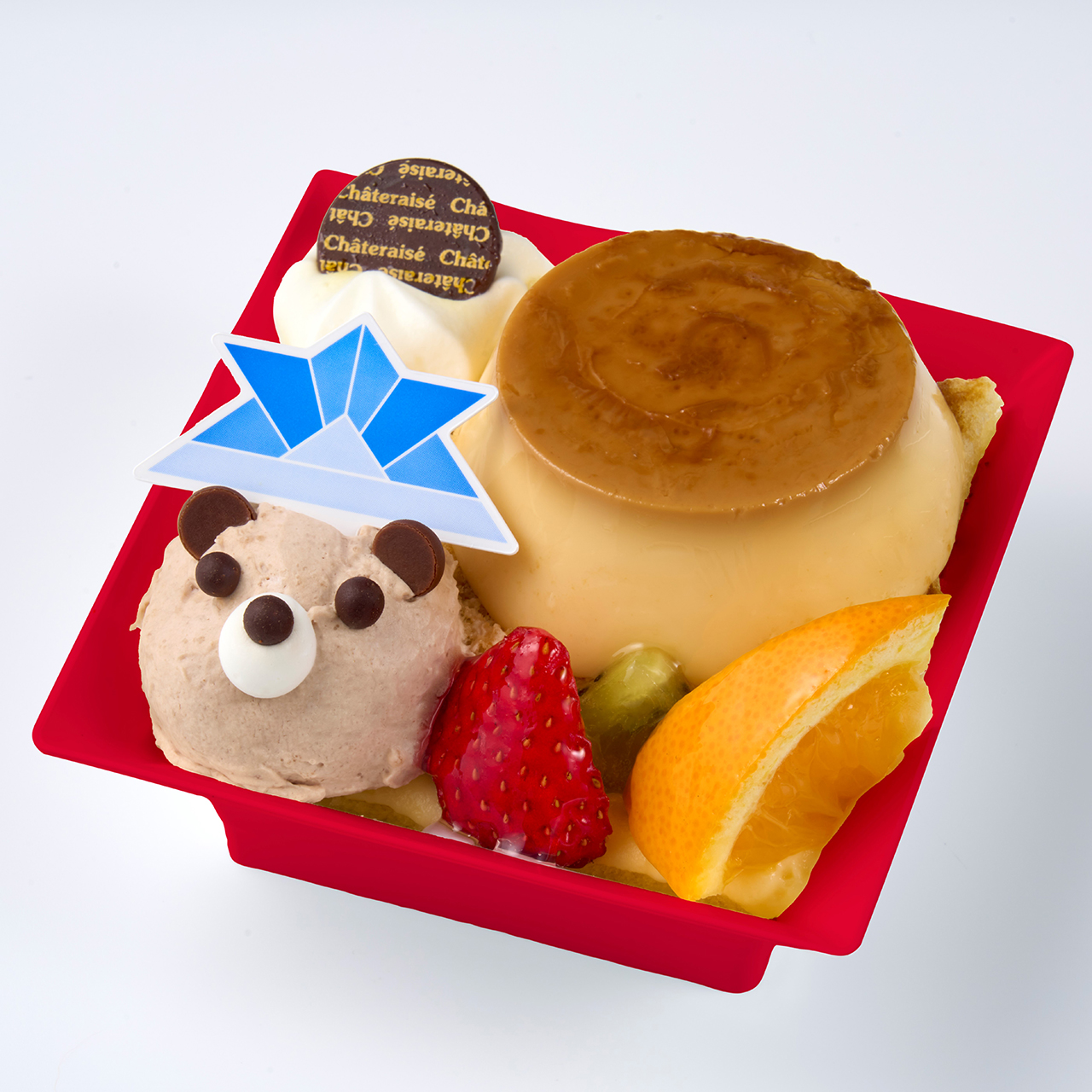 「こどもの日 かわいいくまちゃんのプリンアラモード」（432円）