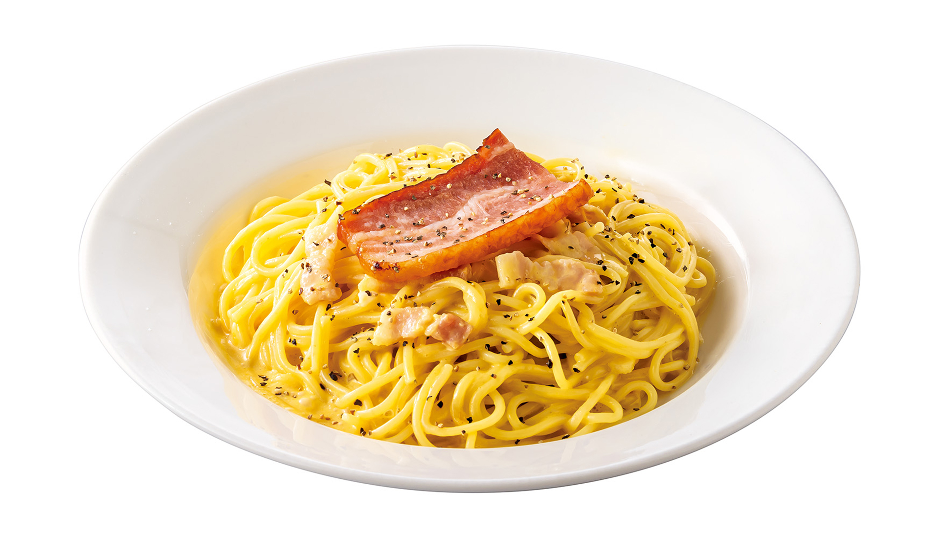 「厚切りベーコンとパンチェッタの濃厚カルボナーラ」（980円）
