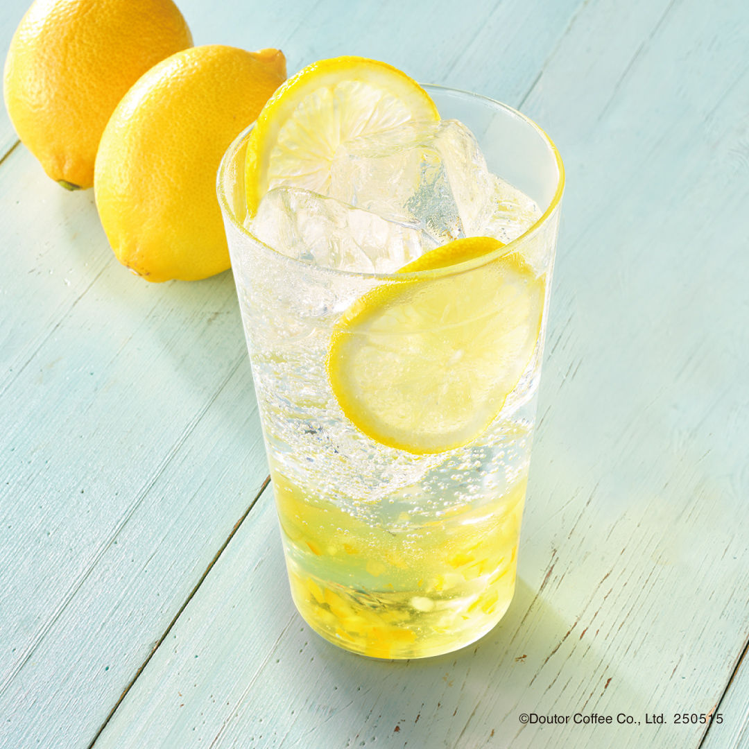 「レモネードソーダ」（550円）