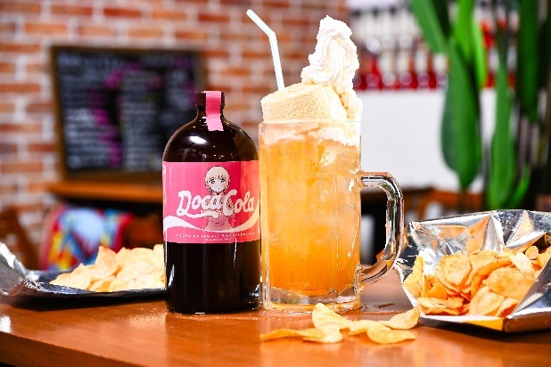 生クリームも添えて満足度アップ