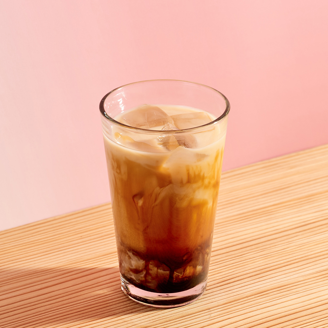 米糀ミルク使用 黒糖 わらび餅 ほうじ茶 ティー ラテ