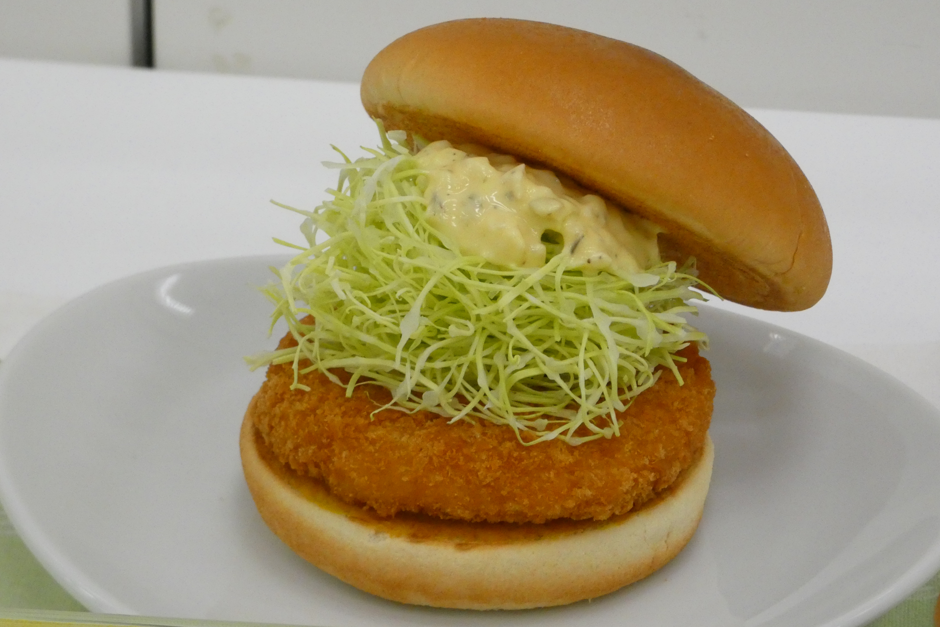 海老カツバーガー