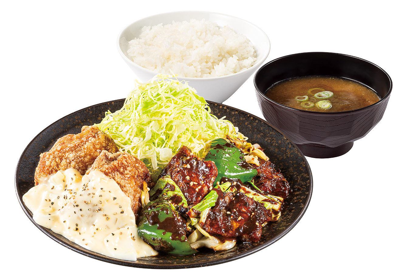 からやま「生姜醤油からあげのタルタル回鍋肉定食」（979円）