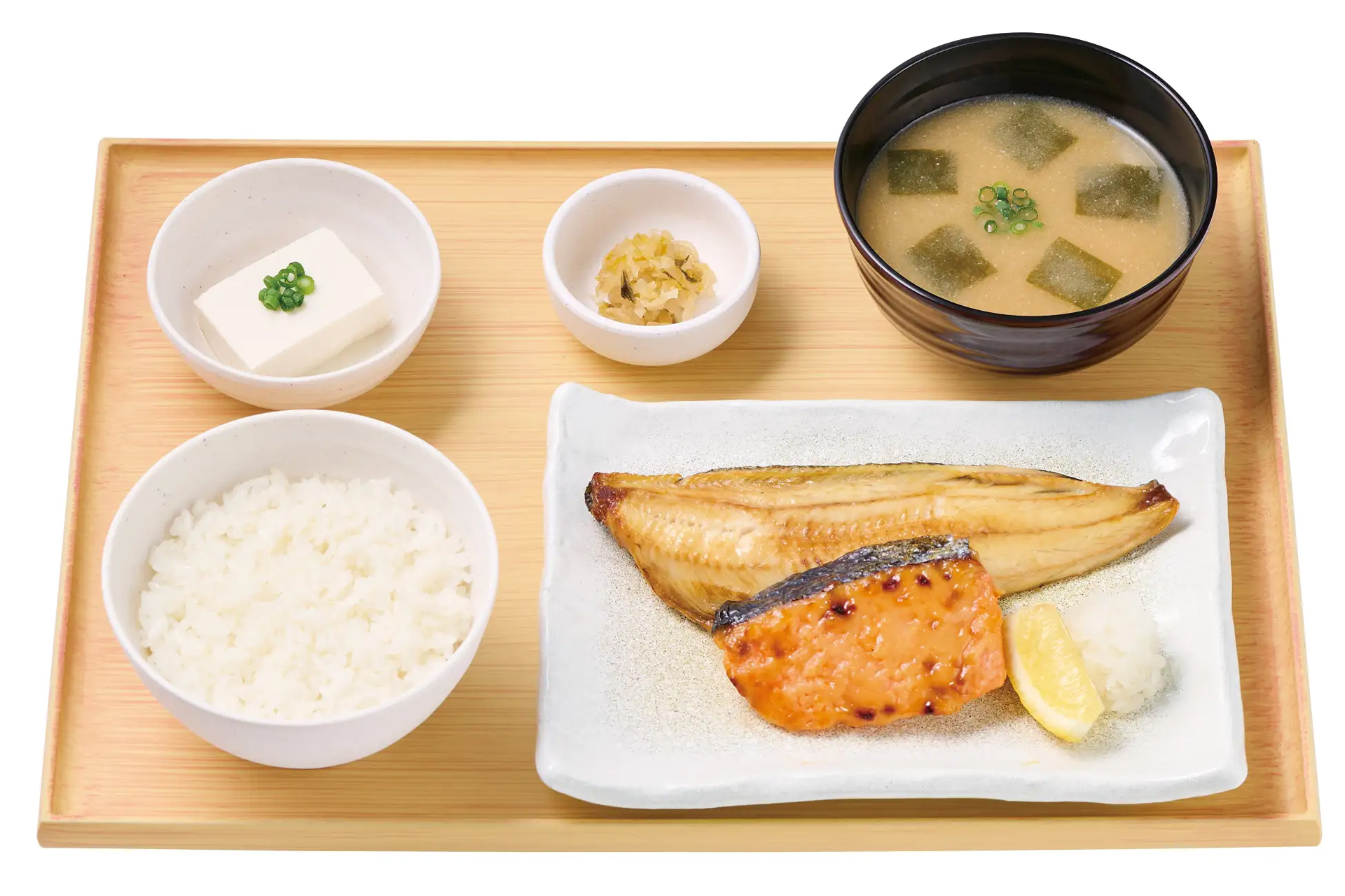 やよい軒「銀鮭の西京焼としまほっけの定食」（1150円）