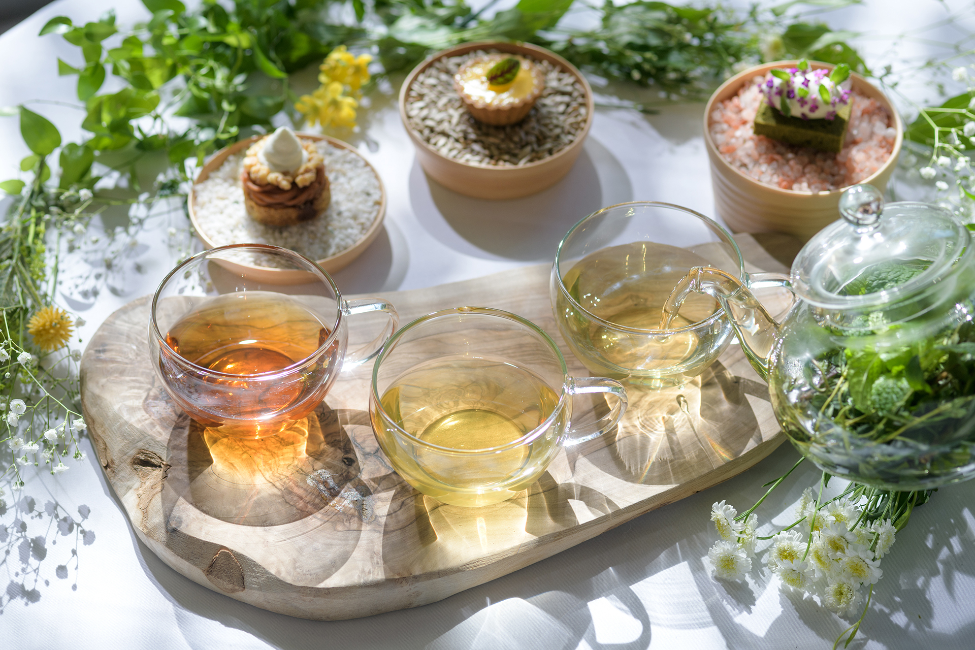 ホットティーを注いだところ