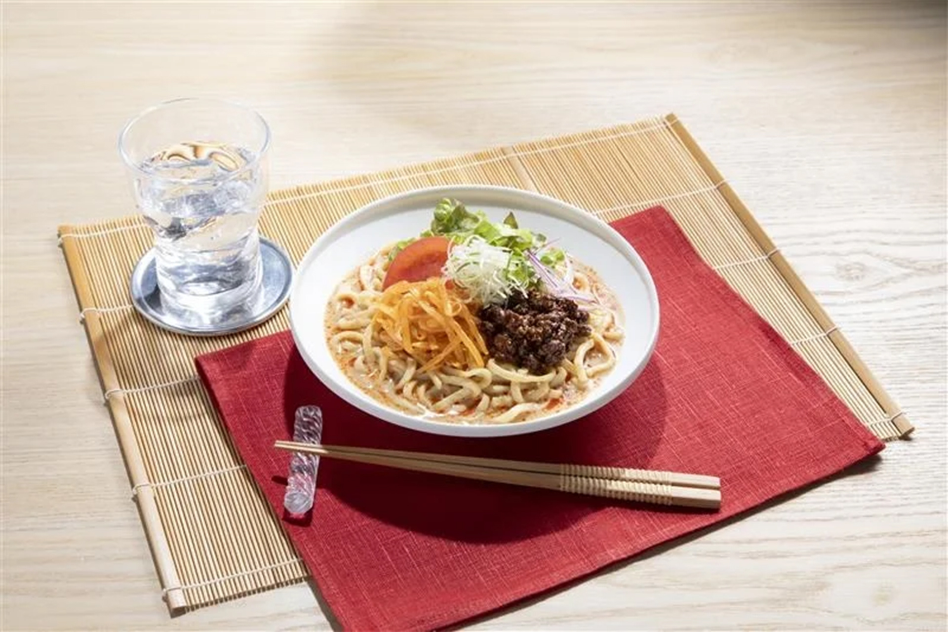 セブン-イレブン「冷し担々麺」