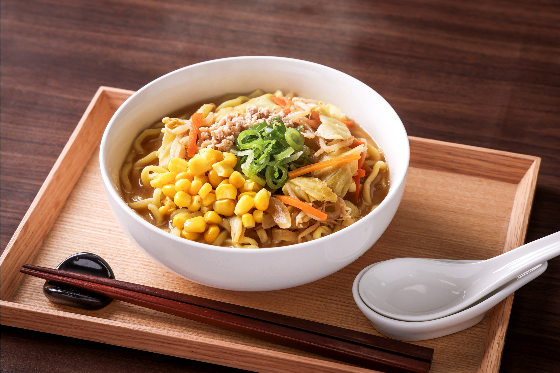 セブン-イレブン「熟成太ちぢれ麺 山椒香る味噌ラーメン」
