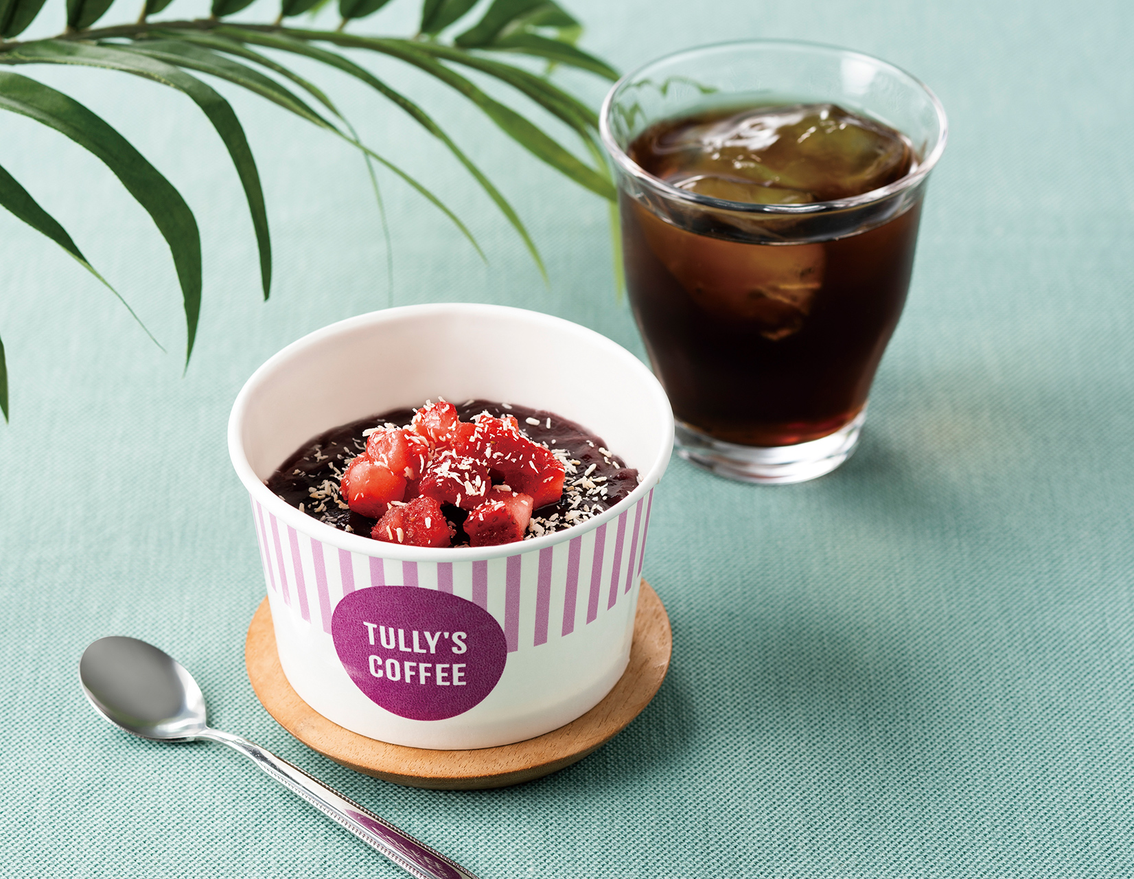 タリーズ「フローズンカップ アサイーヨーグルトテイスト」