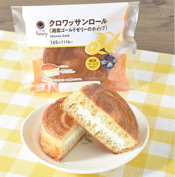 「クロワッサンロール（湘南ゴールドゼリーのホイップ）」（178円）