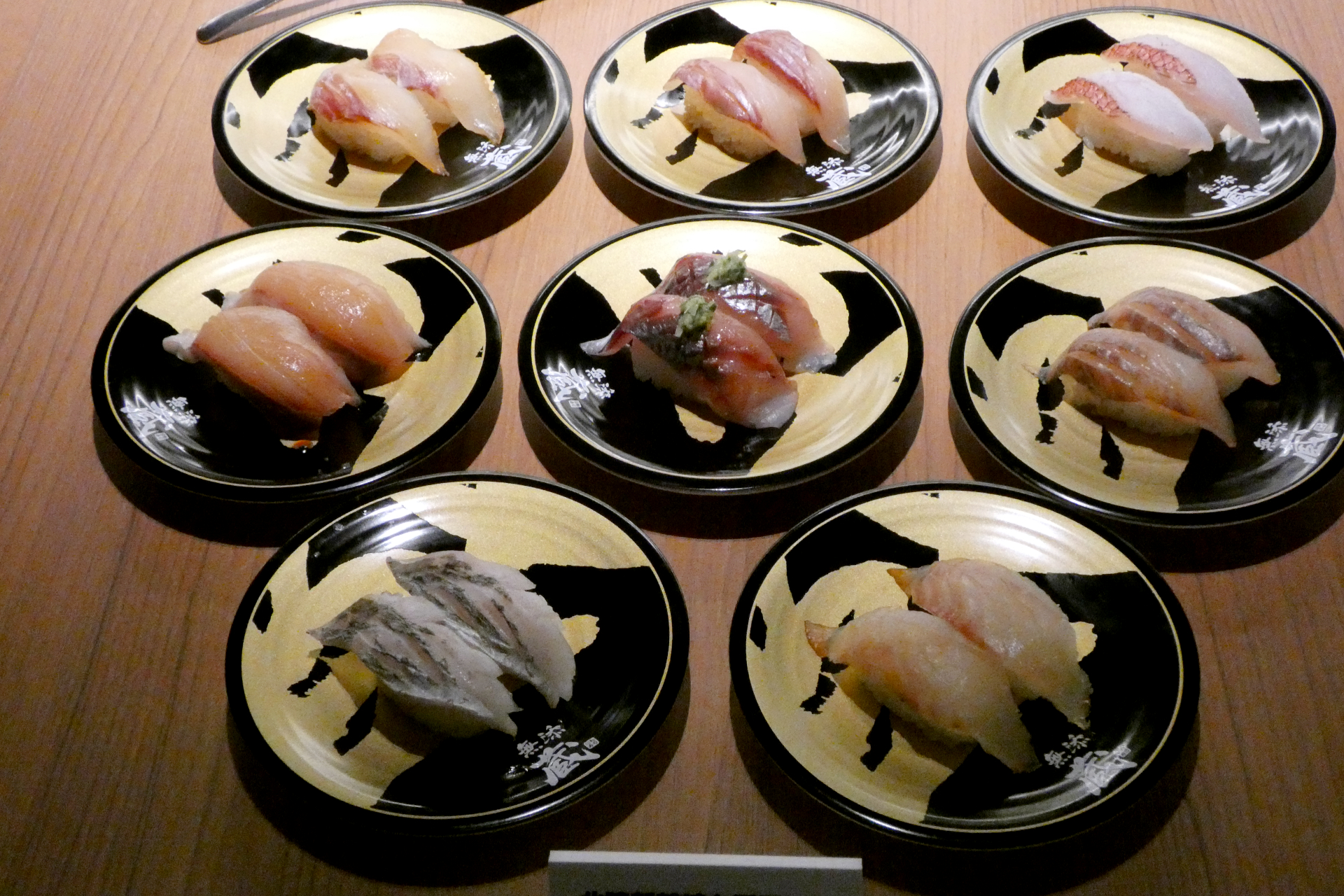 北陸新幹線で運ばれてくる福井産のネタ