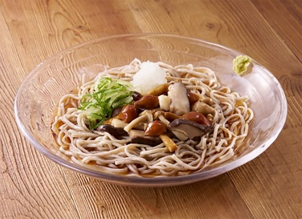 ローソン「きのこ王国 冷しきのこおろしそば」