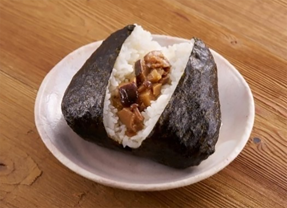 「大きなおにぎり きのこ王国道産きのこ旨煮」（275円）