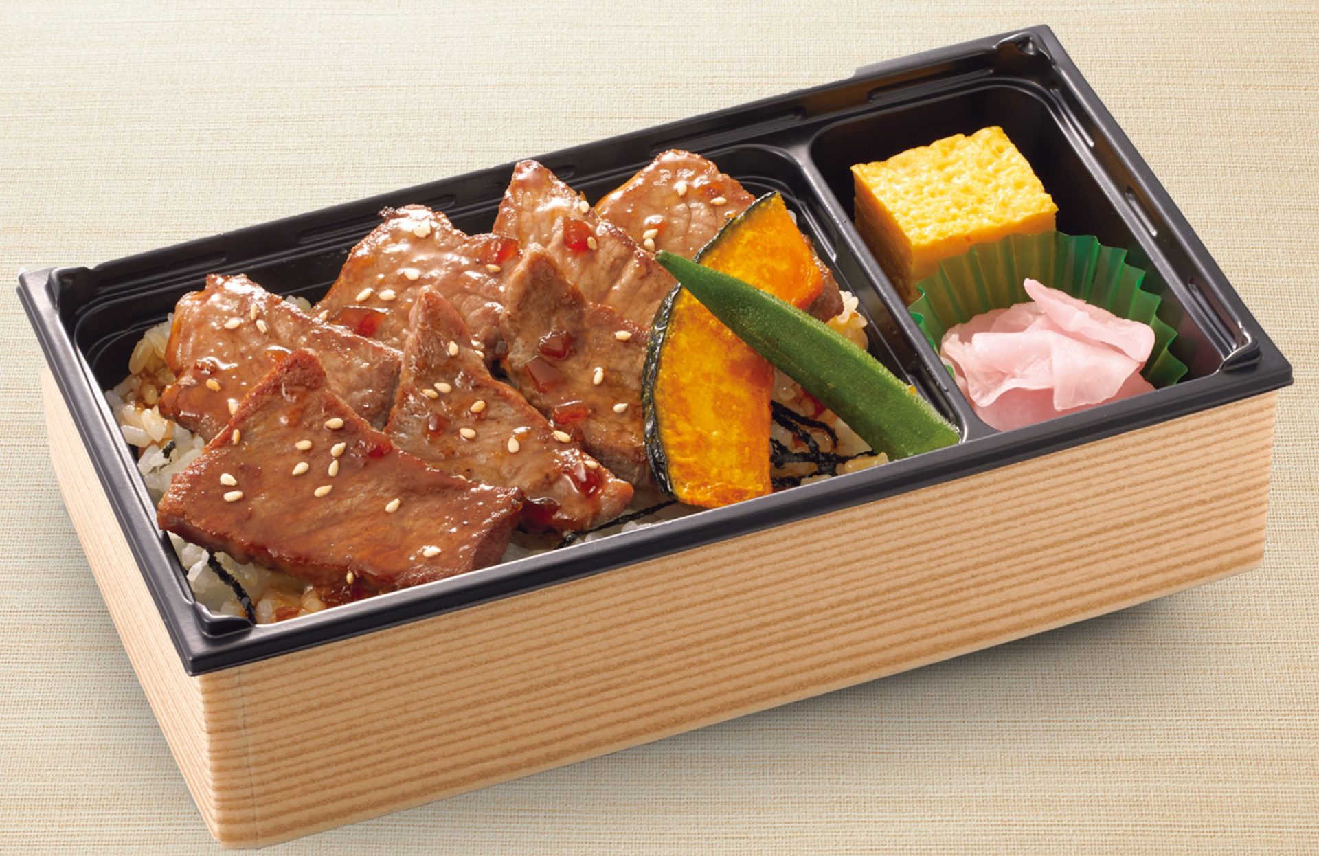 和風ステーキ重（1510円）