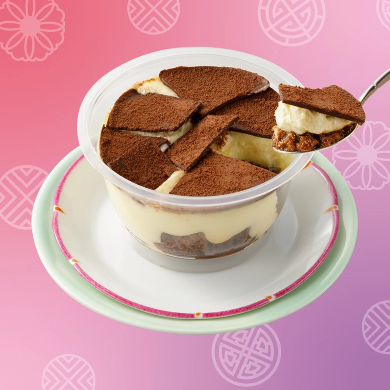 「パキっとティラミス」（324円）