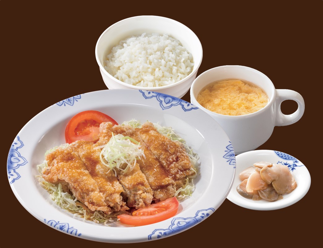 「油淋鶏定食」（989円）