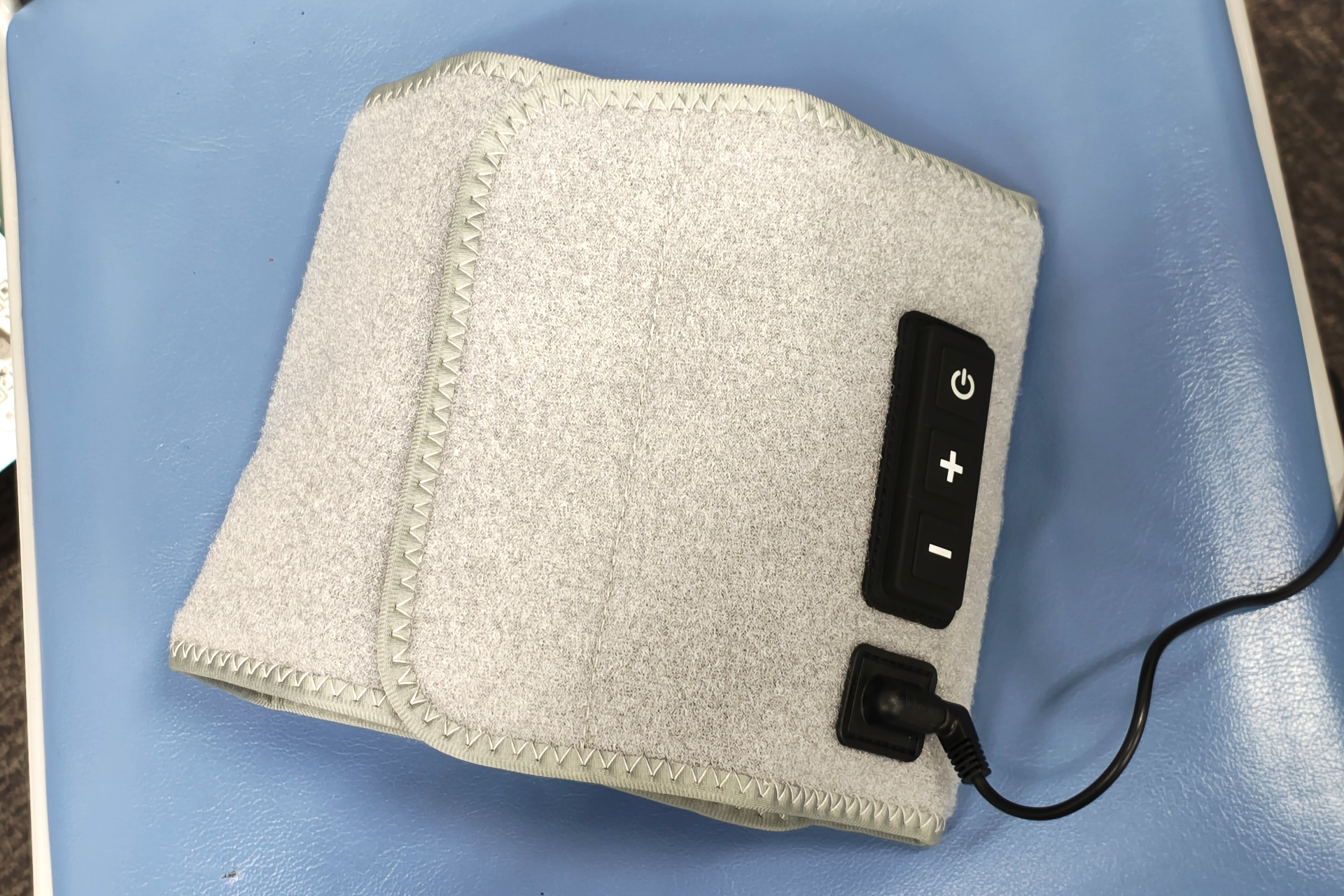 5月3日に発売された最新モデル「ゴリラのふたつかみ」。従来の「ひとつかみ」はふくらはぎ専用だったが、こちらはサイズが拡大され、太ももにも使えるようになった。価格は6900円