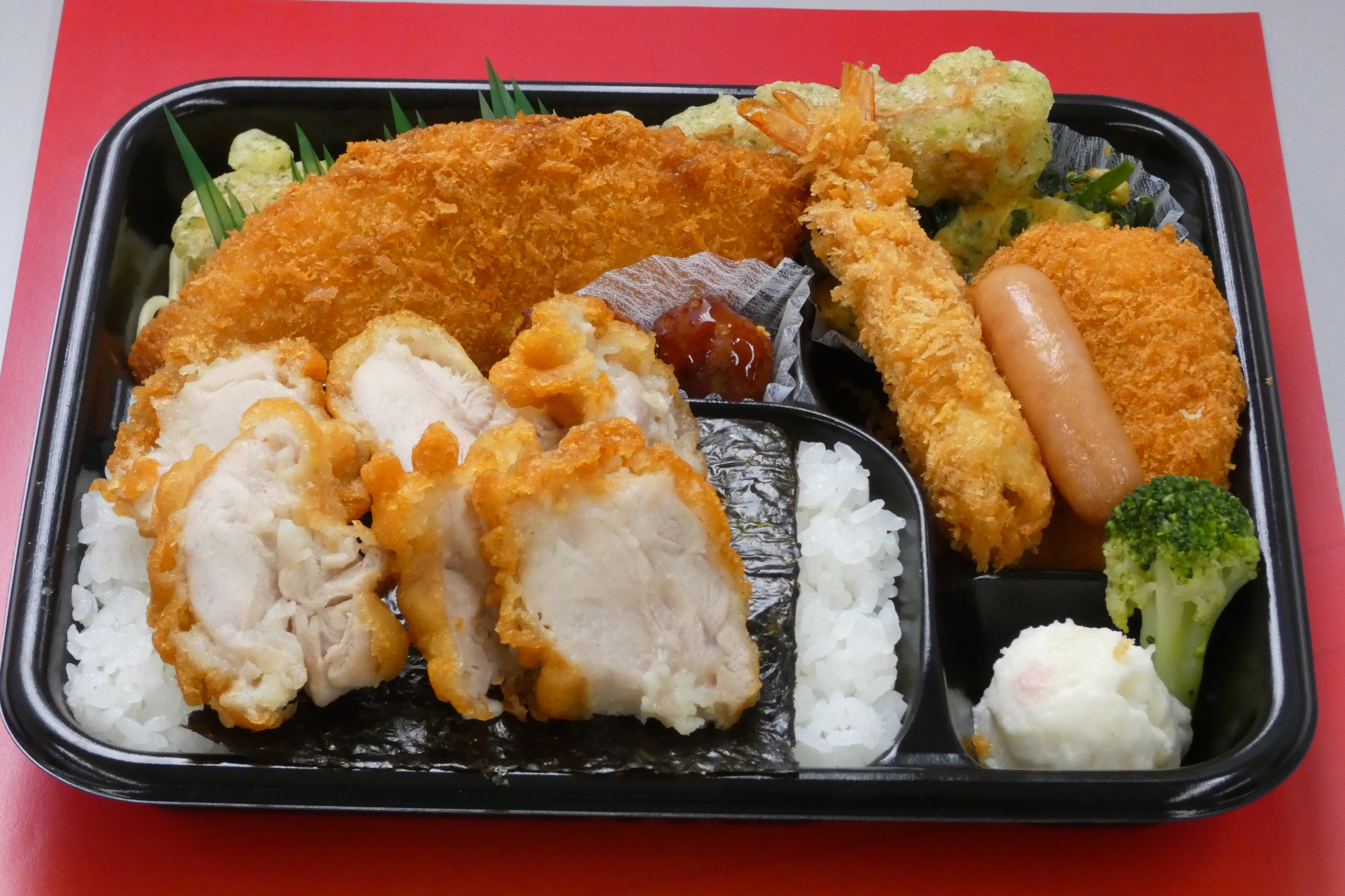 とりめしスペシャル