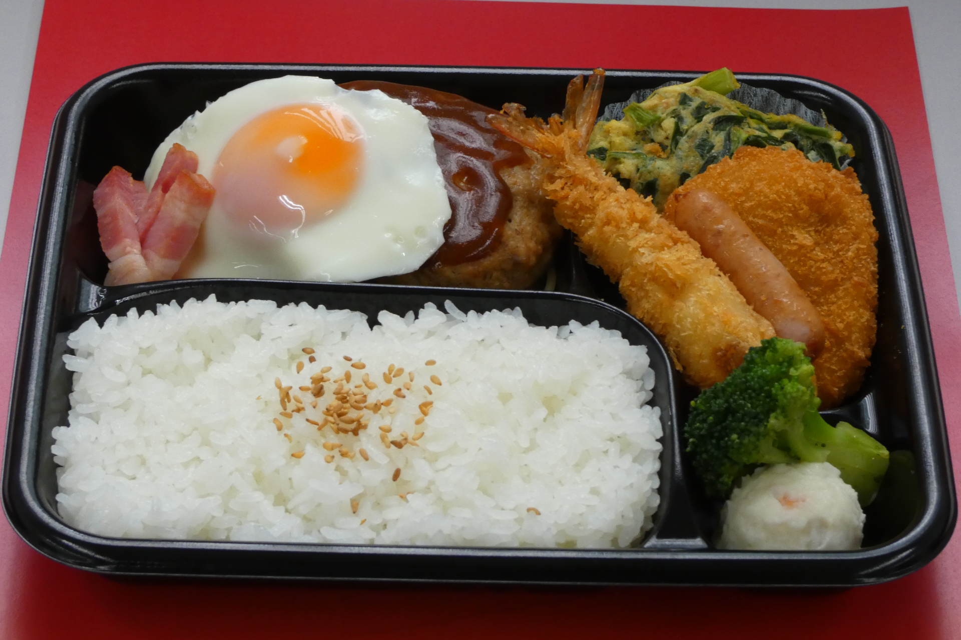 目玉焼きハンバーグスペシャル