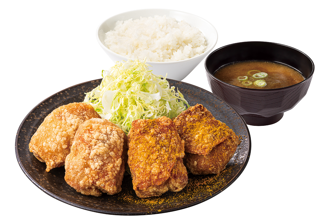 「カレーからあげ合盛り定食」（825円）