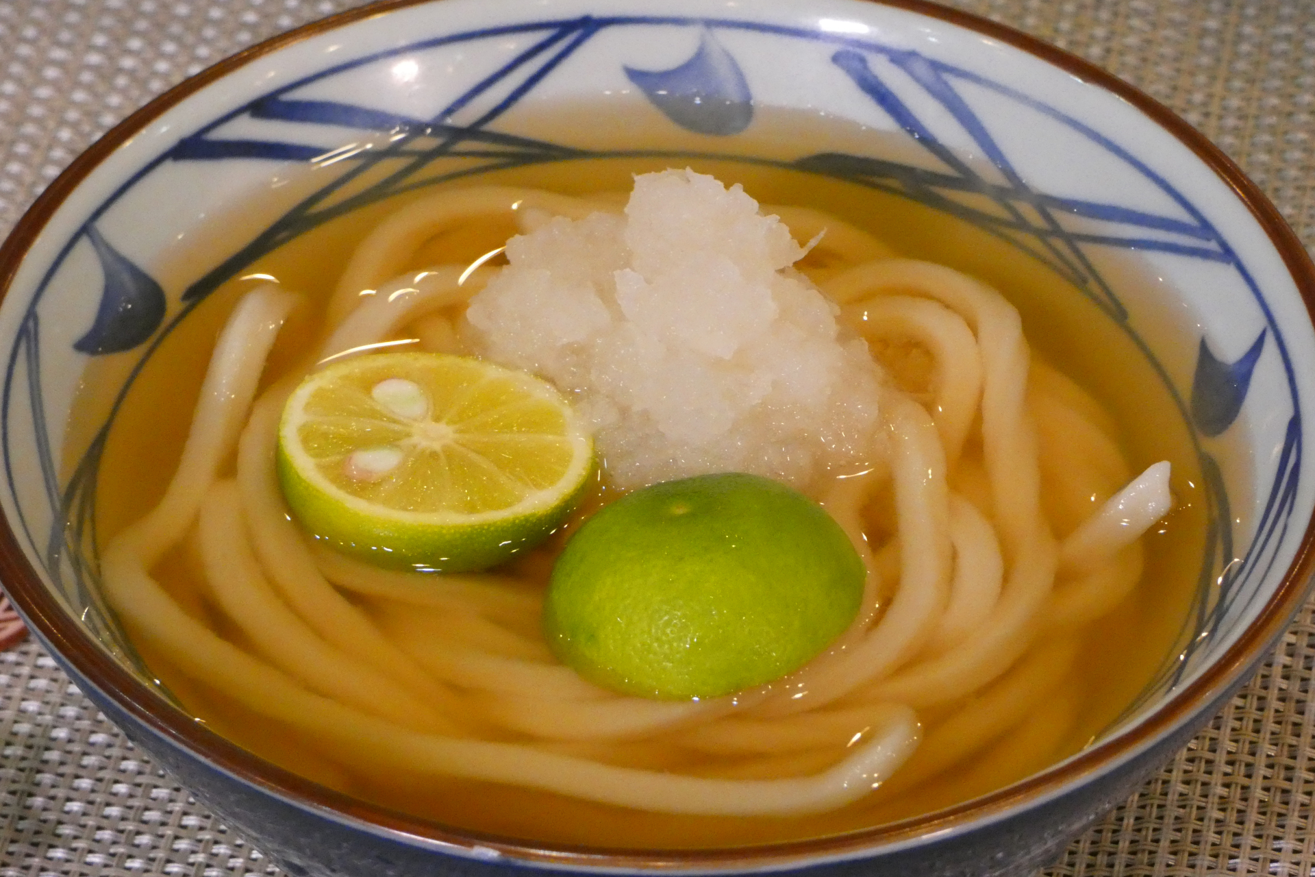 すだちおろし冷かけうどん