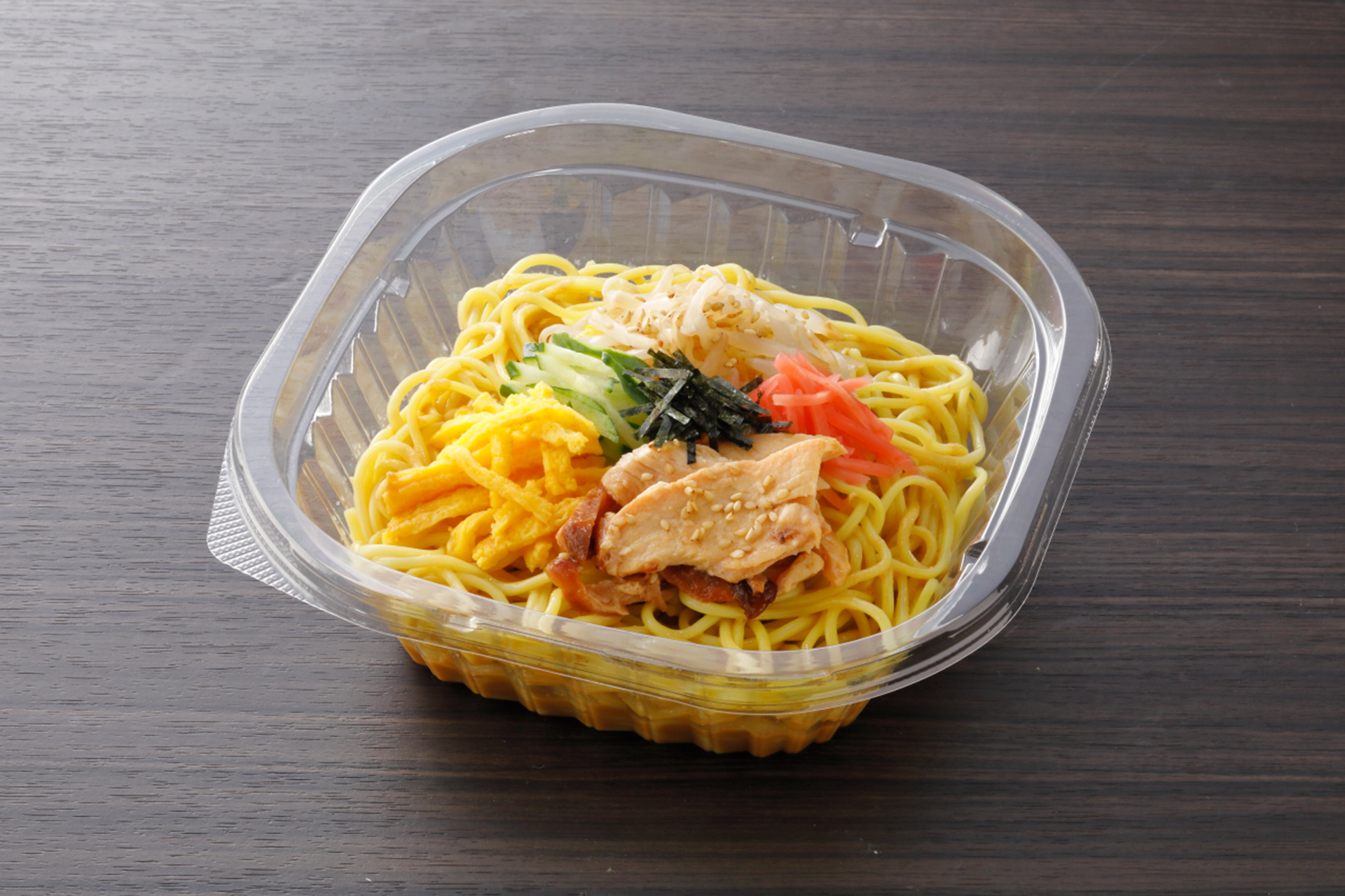 「魁力屋監修 ごまだれ冷し中華」（599円）