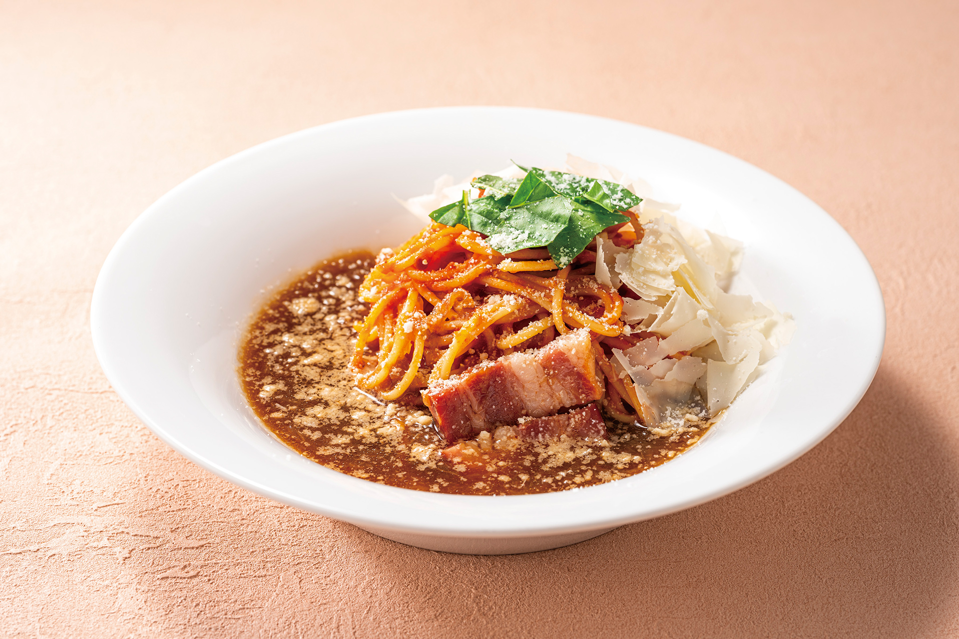 オニオンスープのトマトスパゲッティ（1419円）