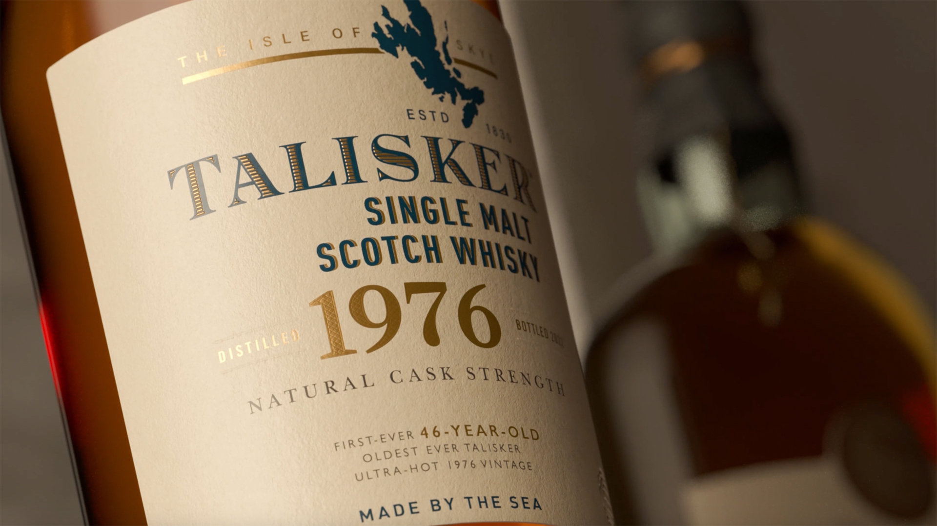 1976年に蒸留され、46年間の長期熟成を経た「タリスカー 1976」