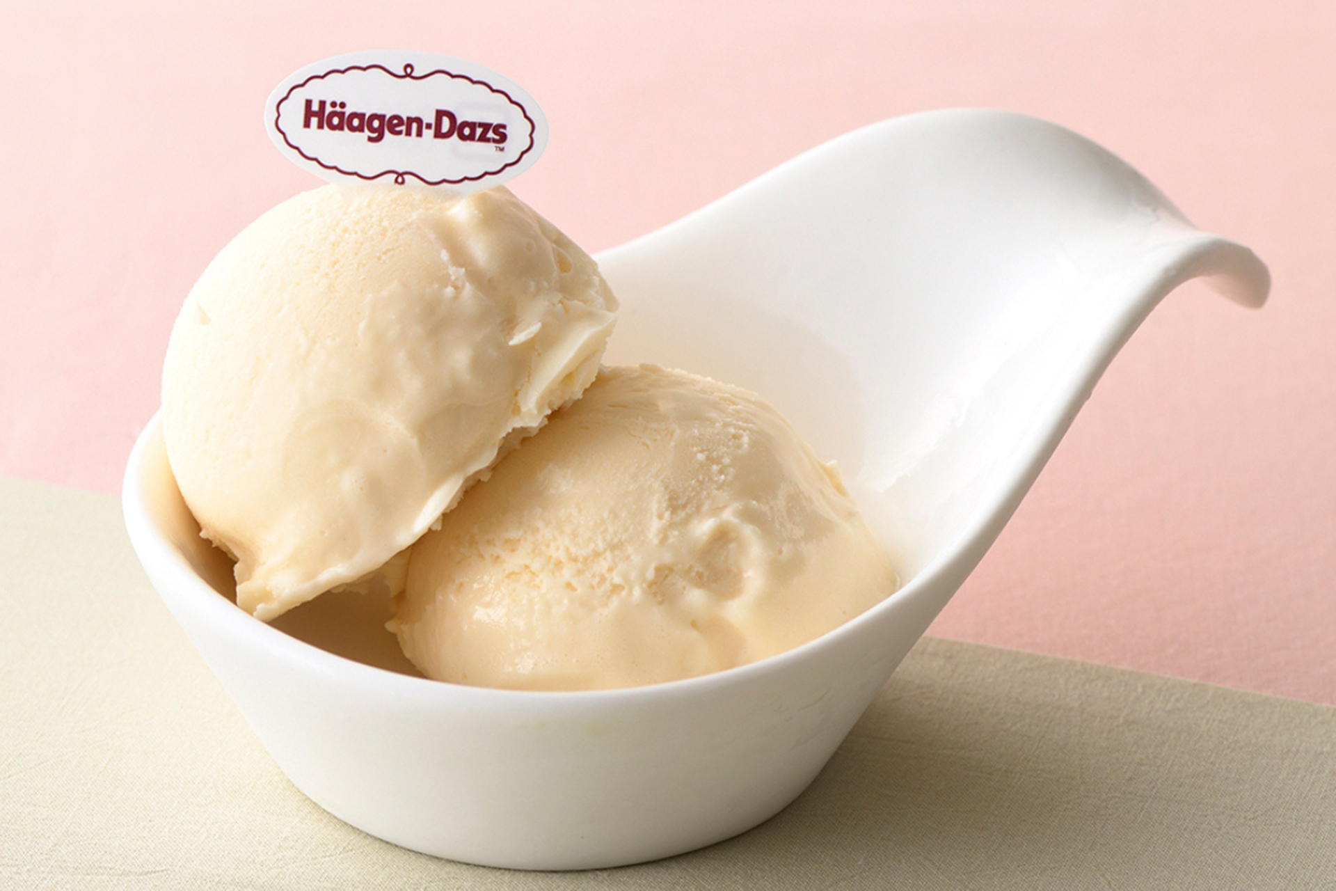 ハーゲンダッツ アイスクリーム バニラ