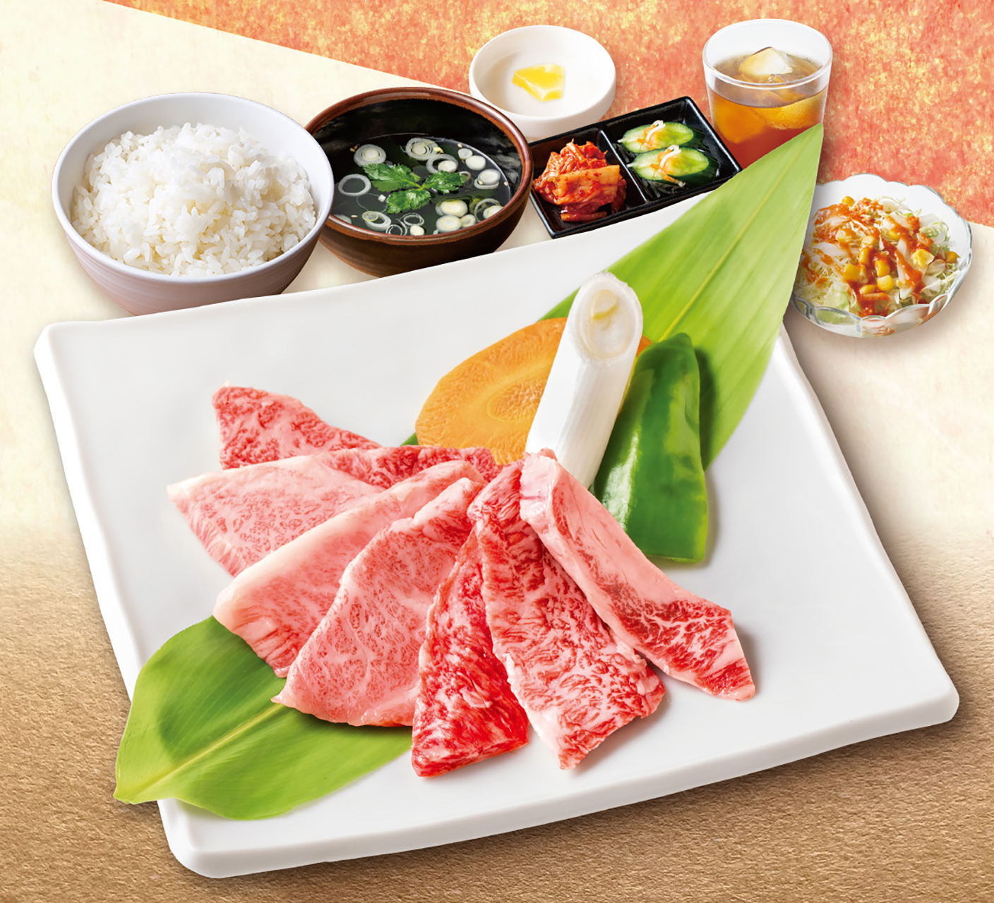 「松阪牛カルビ彩りランチ」（3058円）