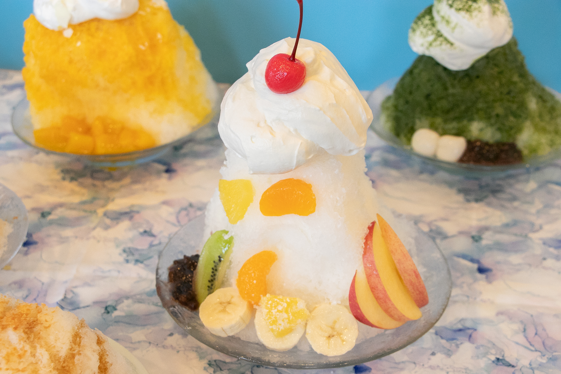 「しろくま」（869円）