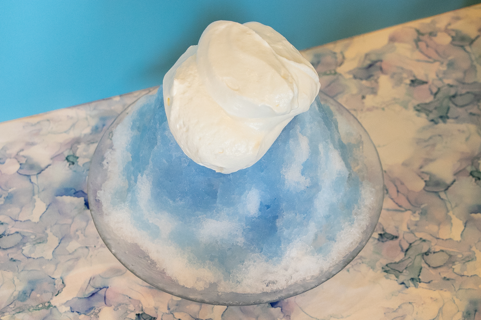 「ポップブルー」（869円）