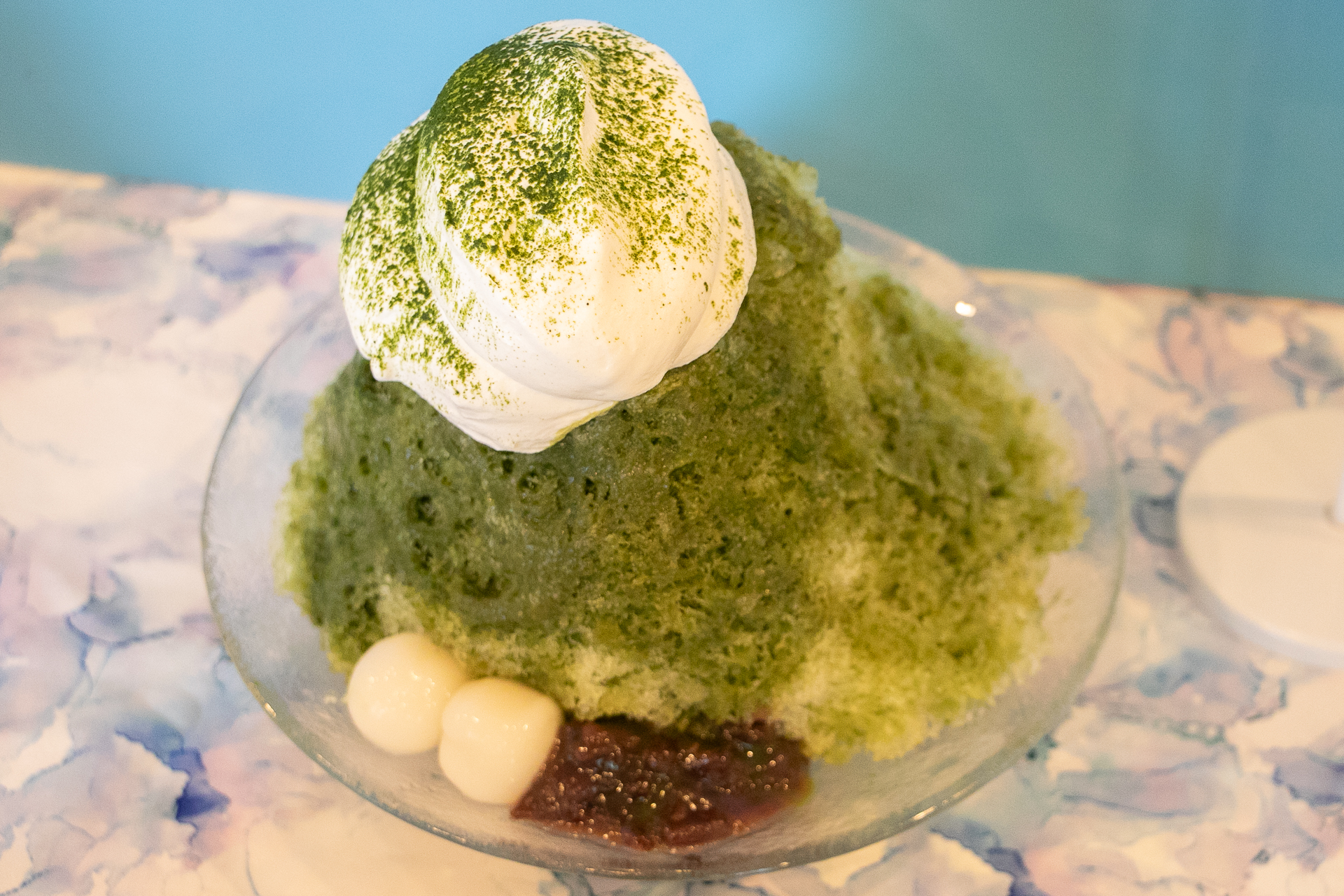 「宇治金時」（869円）