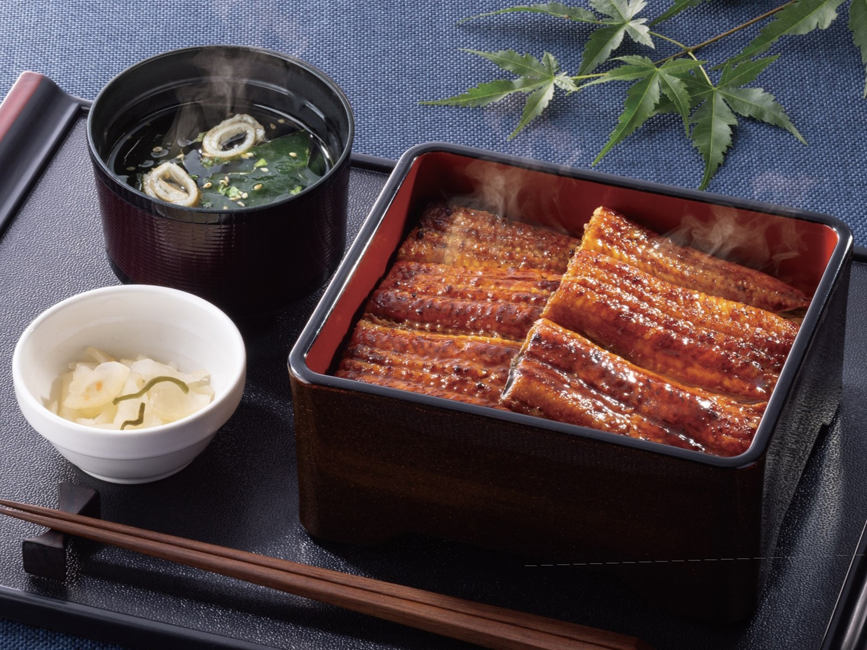 「うな重」（1490円、2倍 1990円）