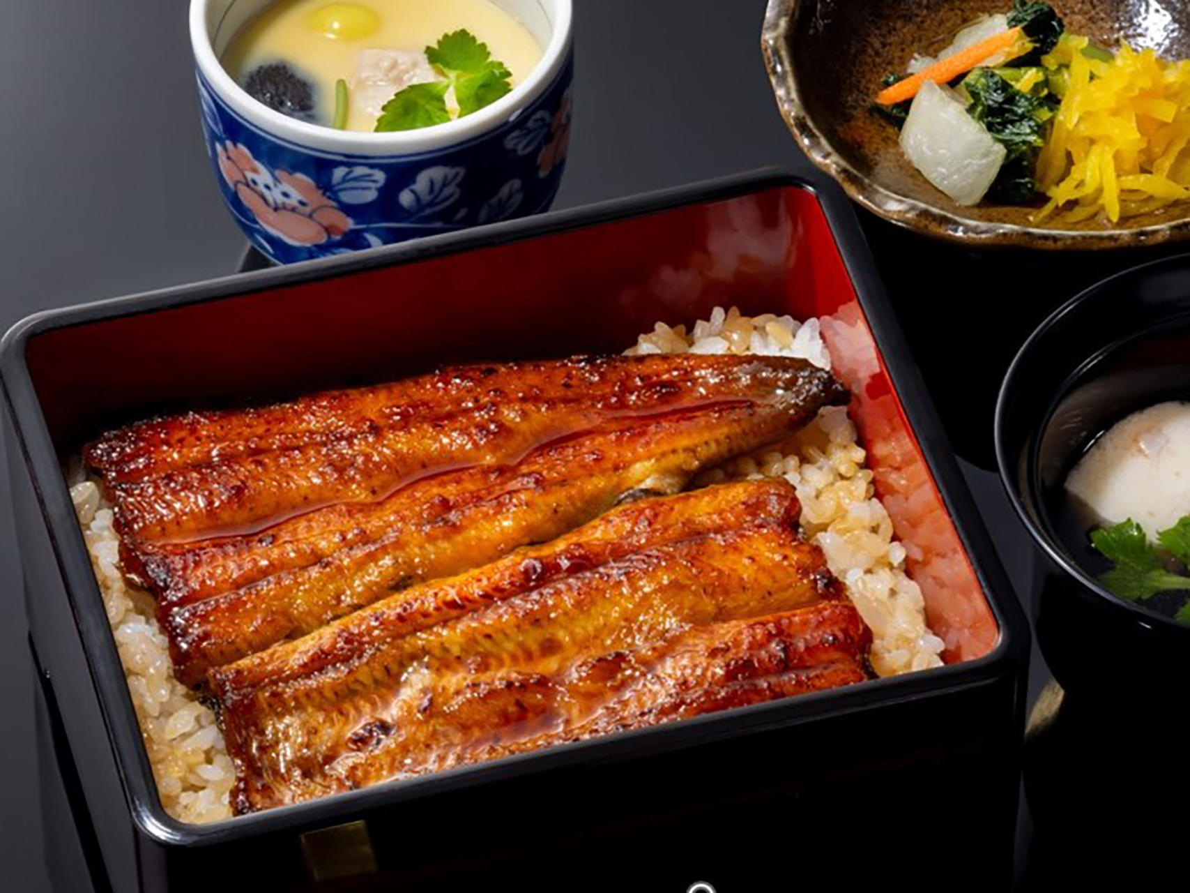 「浜名湖産うな重膳」（3/4尾 3970円、1尾 4499円）