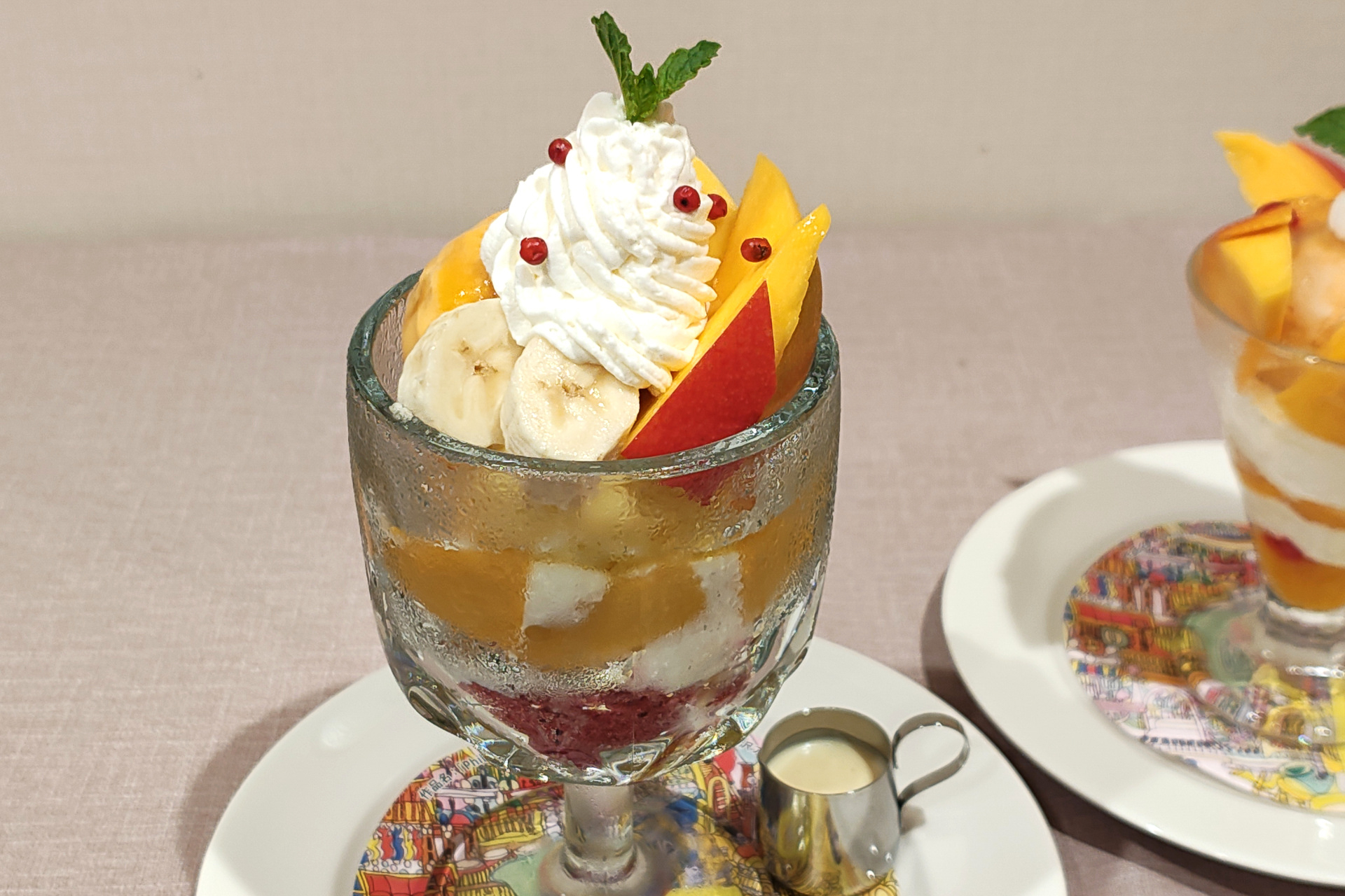 アップルマンゴーのヨーグルトジャーマニー～アングレーズソース添え～