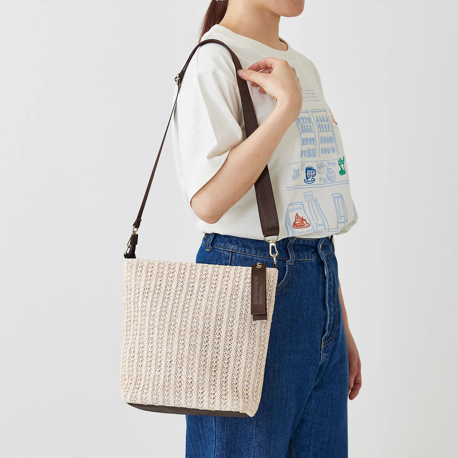 「かごショルダーバッグ」（2300円）