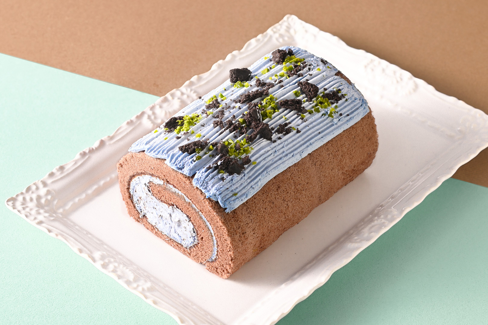 チョコミントロールケーキ（1944円）