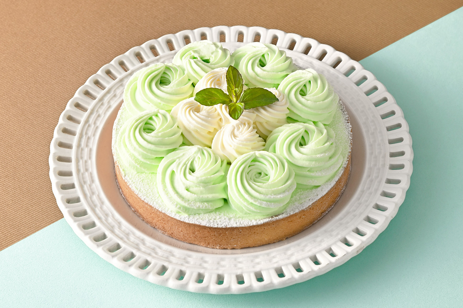 チョコミント・タルト（2580円/450円）