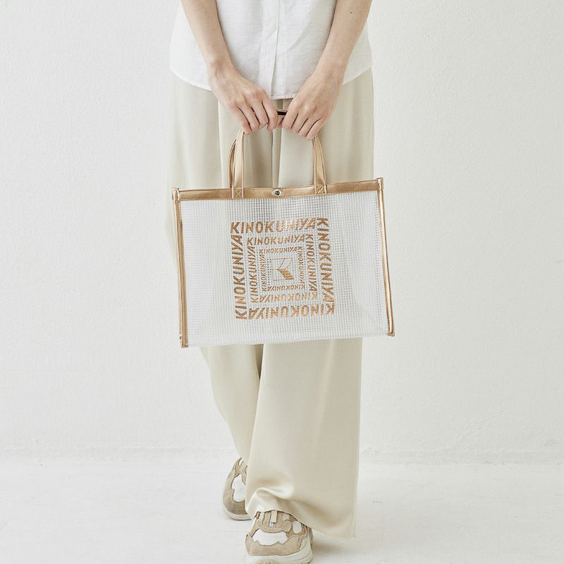 紀ノ国屋 クリアミディアムバッグ（ゴールド）