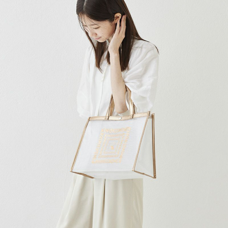 紀ノ国屋 クリアミディアムバッグ（ゴールド）