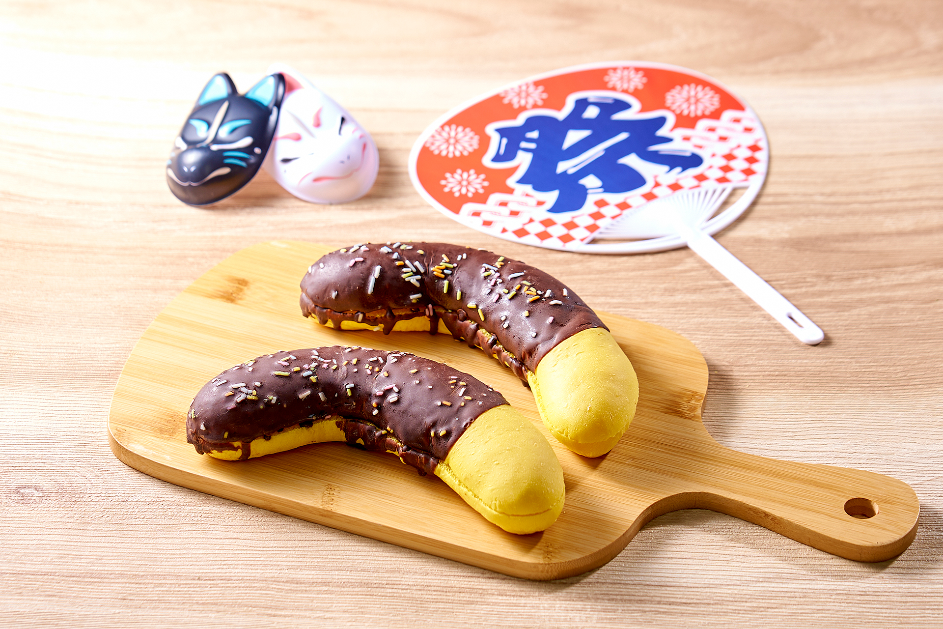 チョコバナナロール（192円）