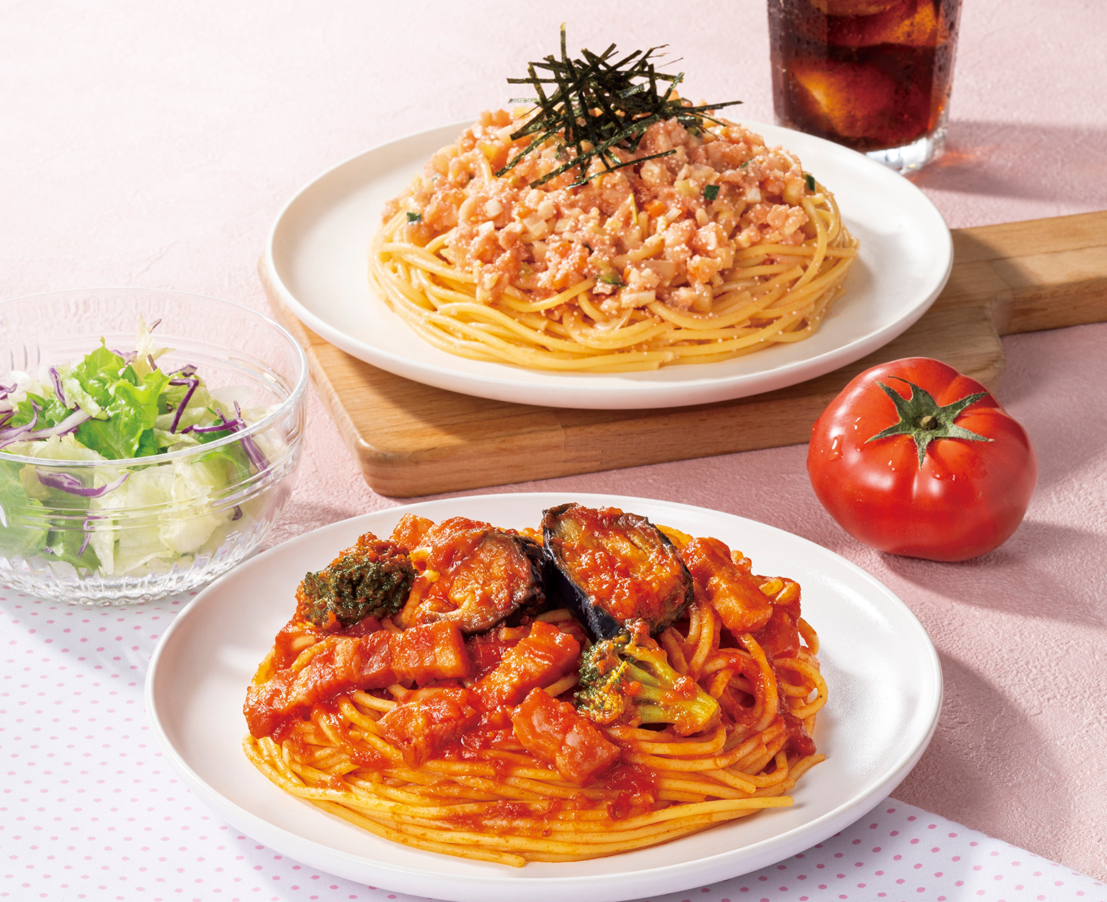 タリーズ「ゴロっと茄子とベーコンの完熟トマトパスタ」「九州産ゆず香る たらこパスタ」