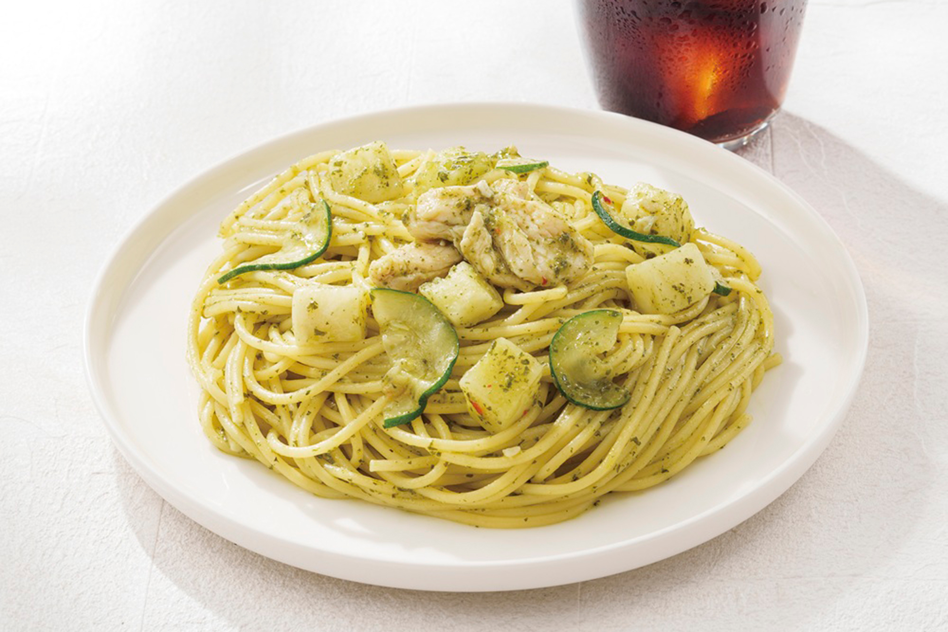 「兵庫県産 朝摘みバジルのジェノベーゼ」（880円・販売中）