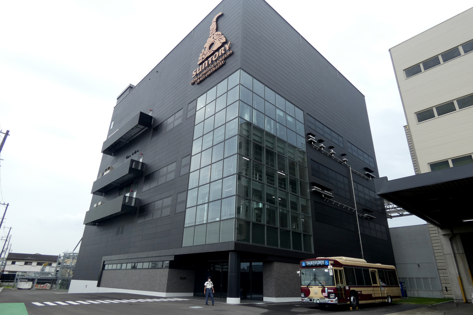 「スピリッツ・リキュール工房」の外観