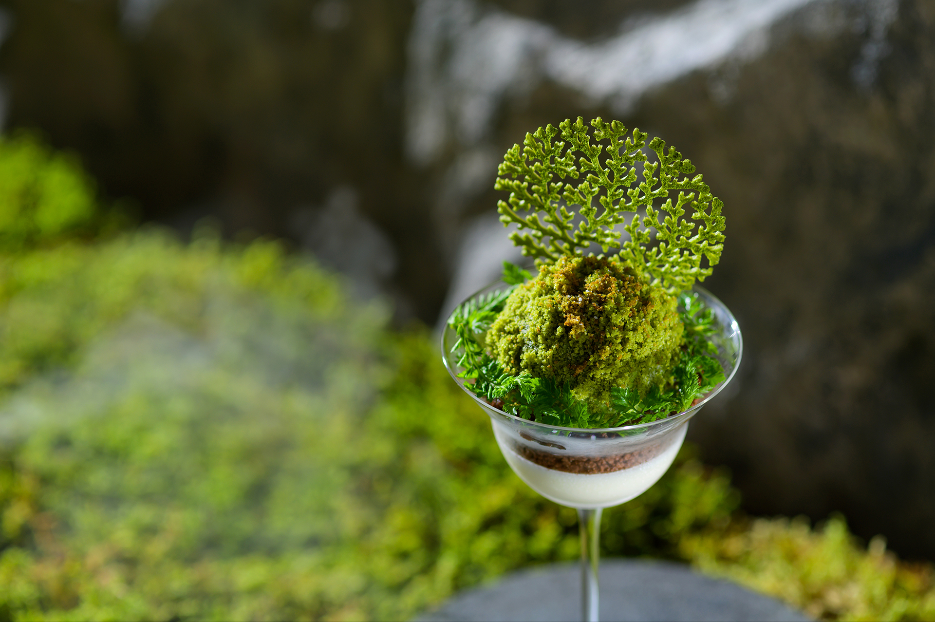 ジャゴケをイメージした「おいらせ苔パフェ」