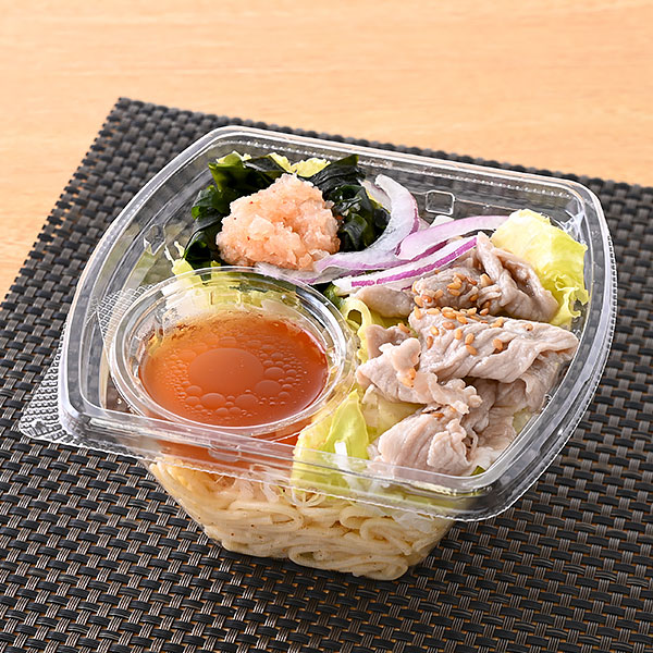 たんぱく質が摂れる！豚しゃぶとおろしのパスタサラダ