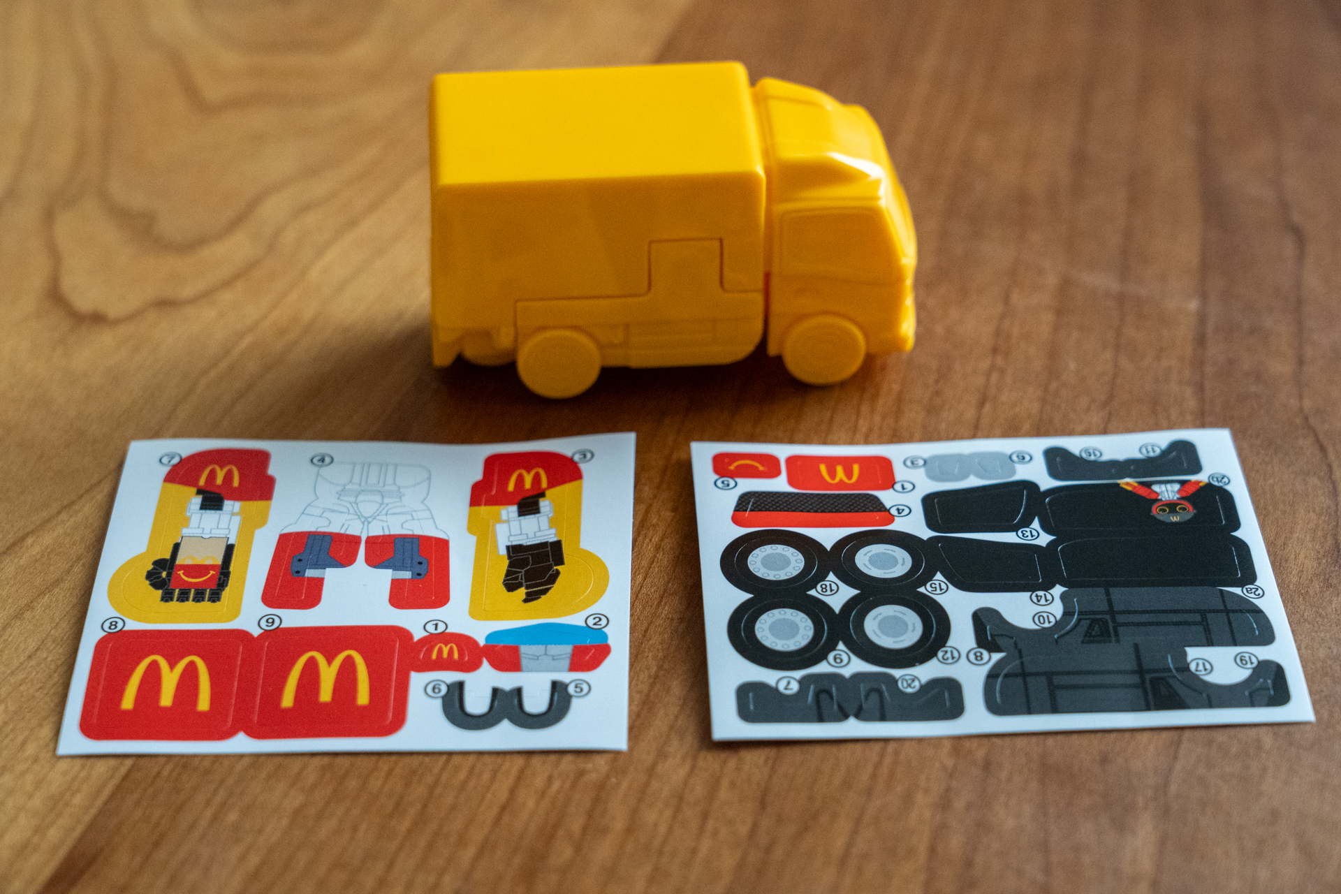 マクドナルドオリジナルデザイン